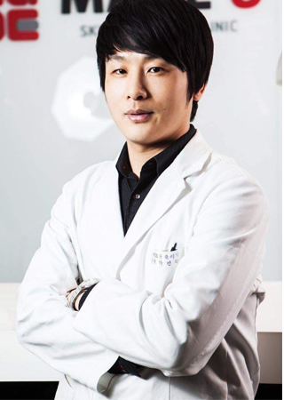 Dr Park Gunhwan 